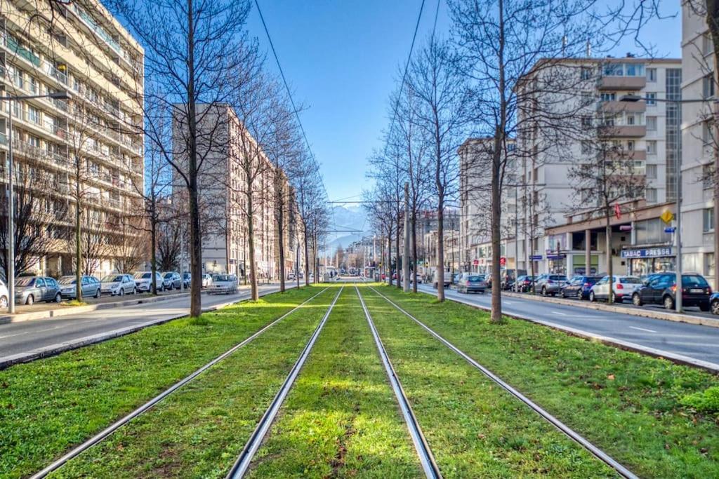 R'Apparts Luxury 10 Grenoble Buitenkant foto